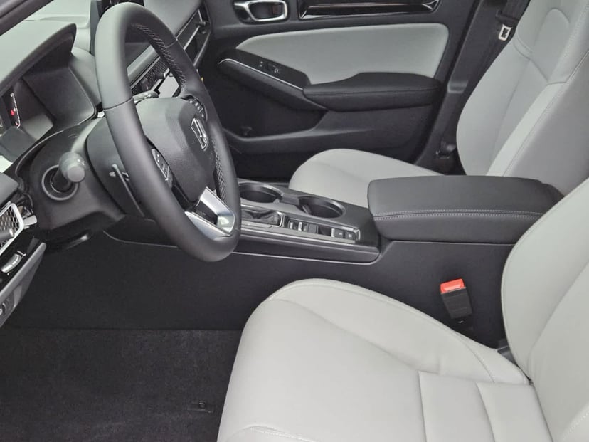2026 Honda Civic Hybrid - Image 12