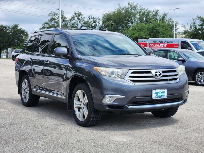 2013 Toyota Highlander - Image 3