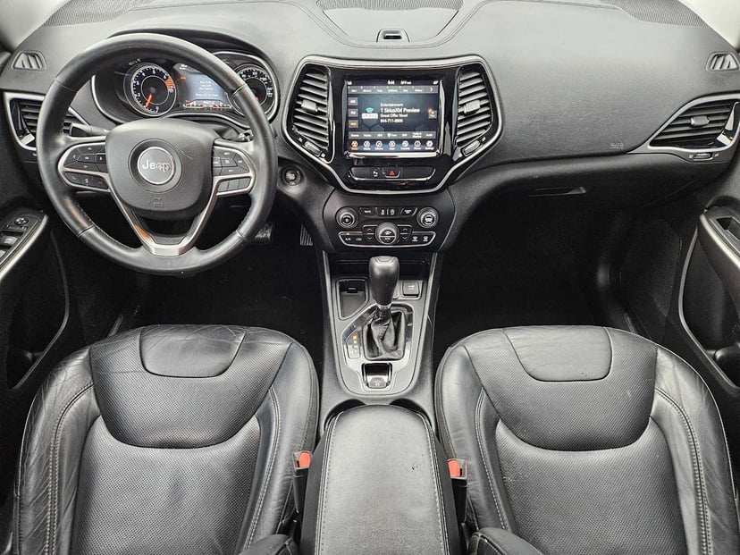 2019 Jeep Cherokee - Image 24