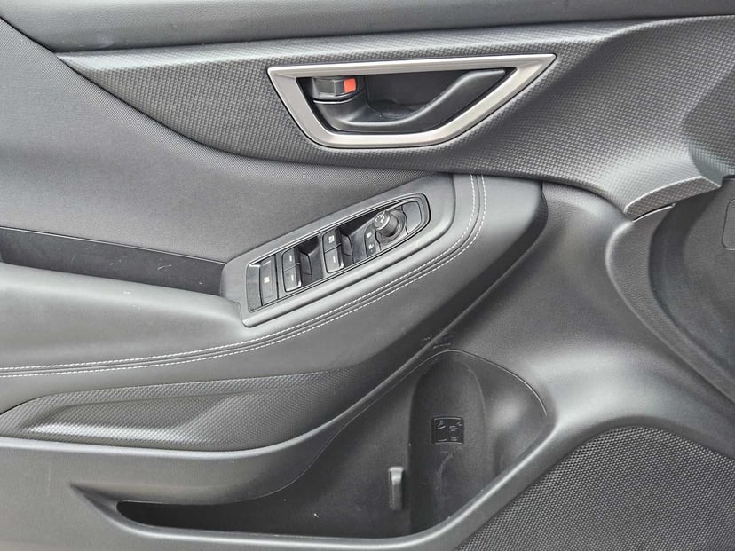 2020 Subaru Forester - Image 21
