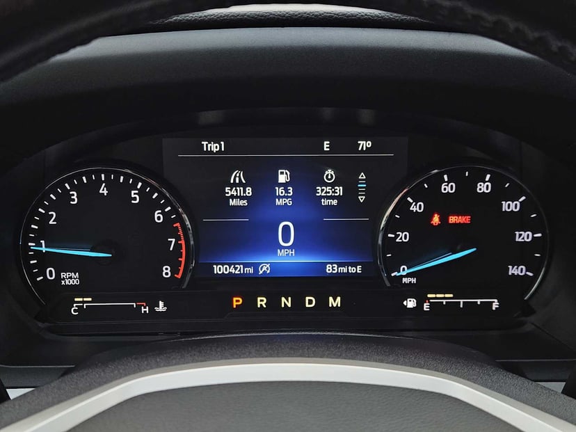 2020 Ford Explorer - Image 16