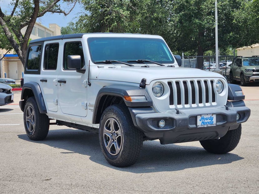 2018 Jeep Wrangler Unlimited - Image 2