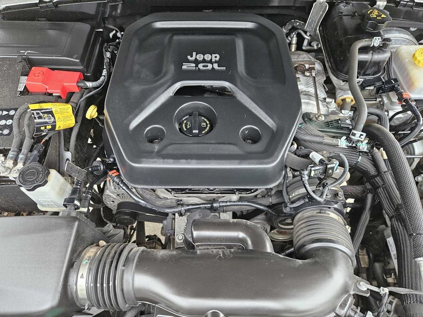 2021 Jeep Wrangler - Image 28