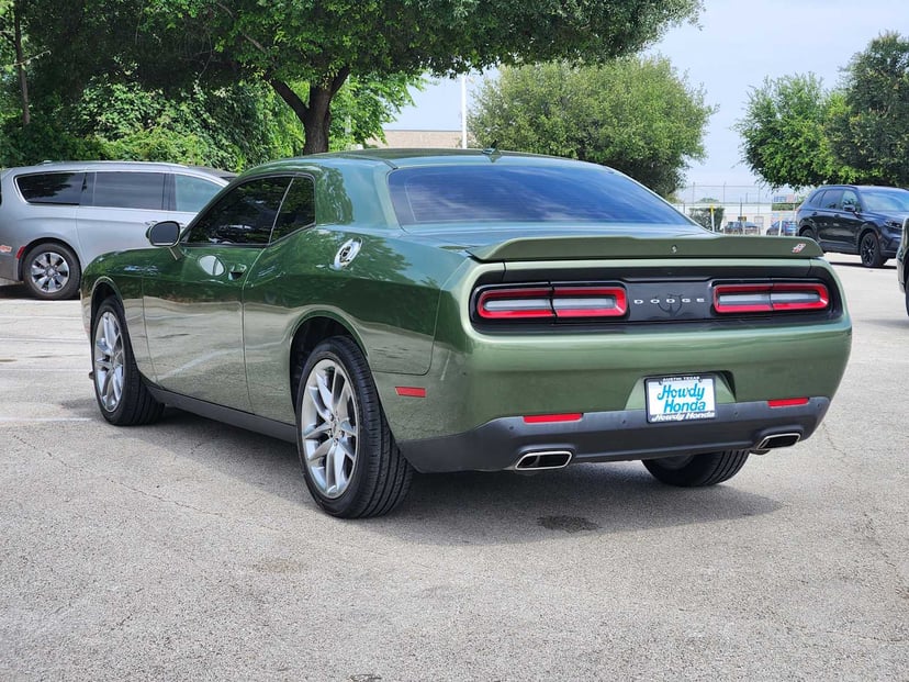2022 Dodge Challenger - Image 5