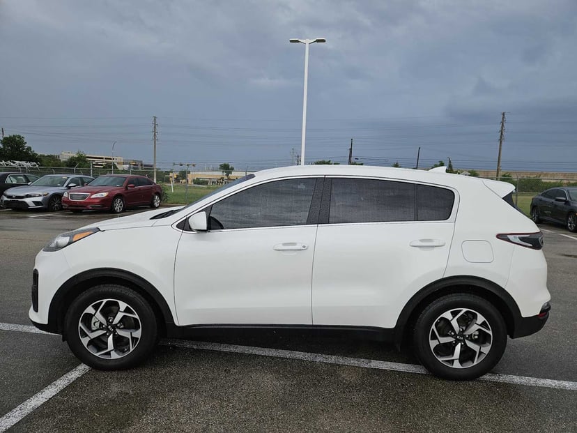 2022 Kia Sportage - Image 4