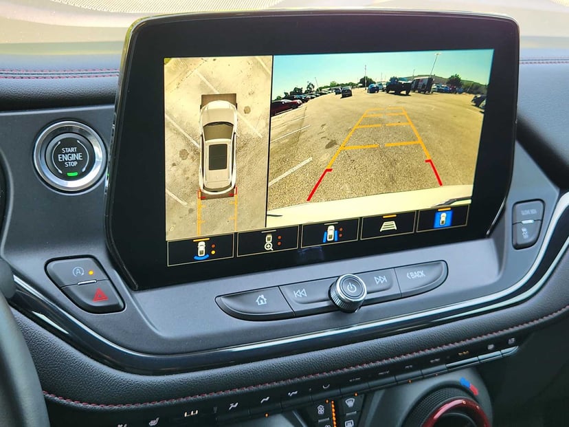 2023 Chevrolet Blazer - Image 18
