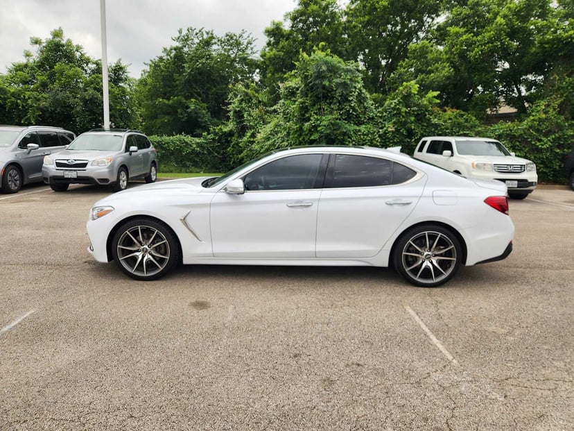 2019 Genesis G70 - Image 4