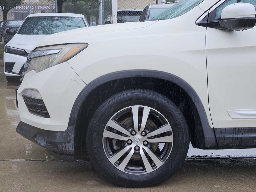 2016 Honda Pilot - Image 5