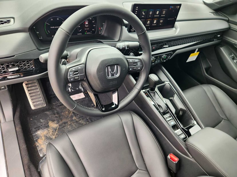 2026 Honda Accord Hybrid - Image 11