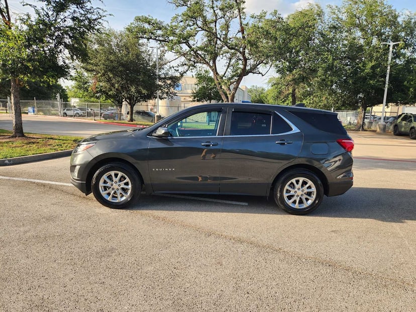 2021 Chevrolet Equinox - Image 3