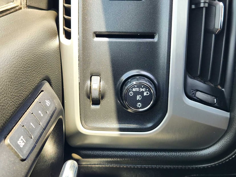 2018 GMC Sierra 1500 - Image 22