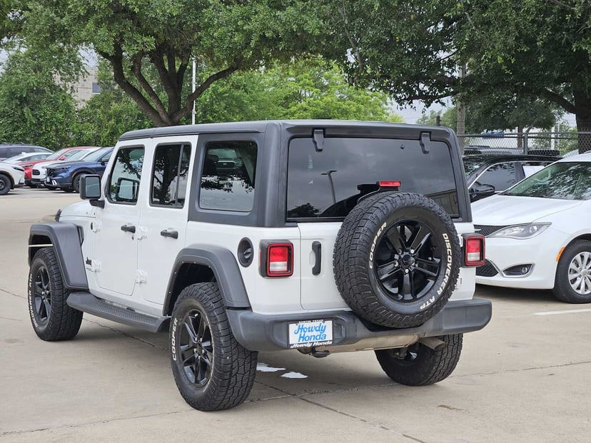 2021 Jeep Wrangler - Image 5