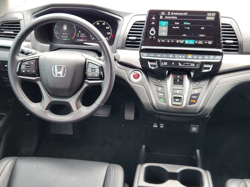 2025 Honda Odyssey - Image 26