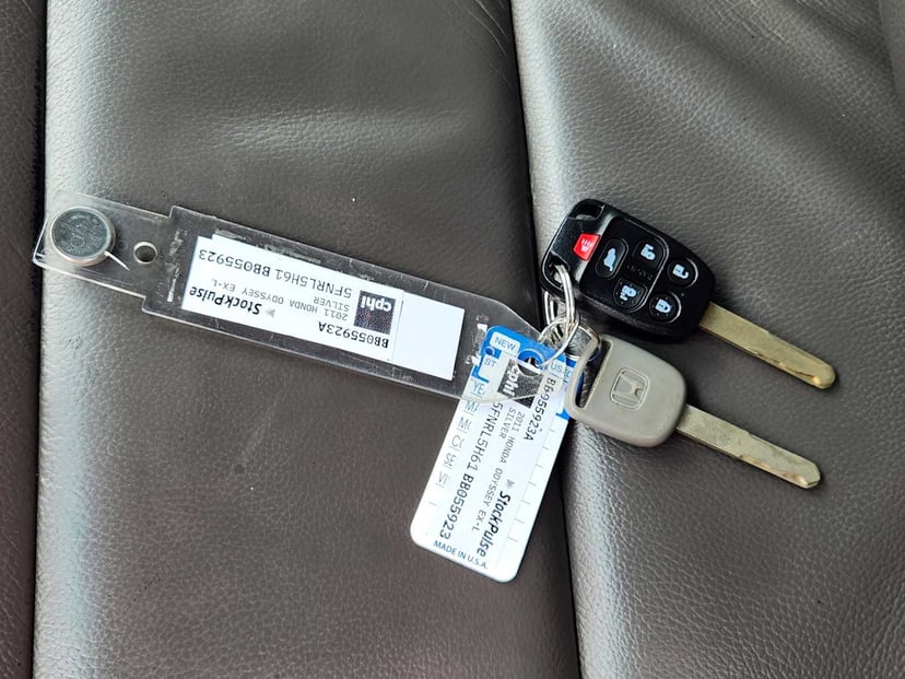 2011 Honda Odyssey - Image 36