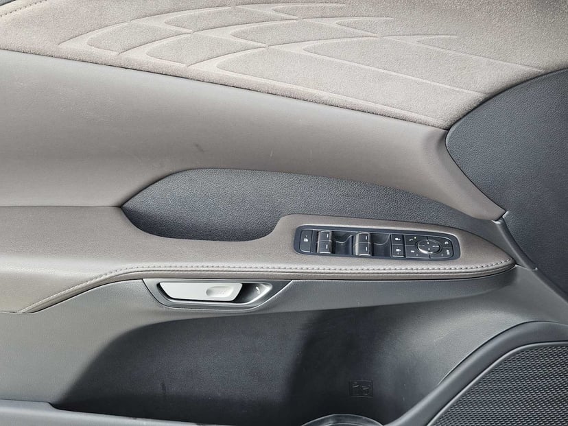 2023 LEXUS RX 350 - Image 22