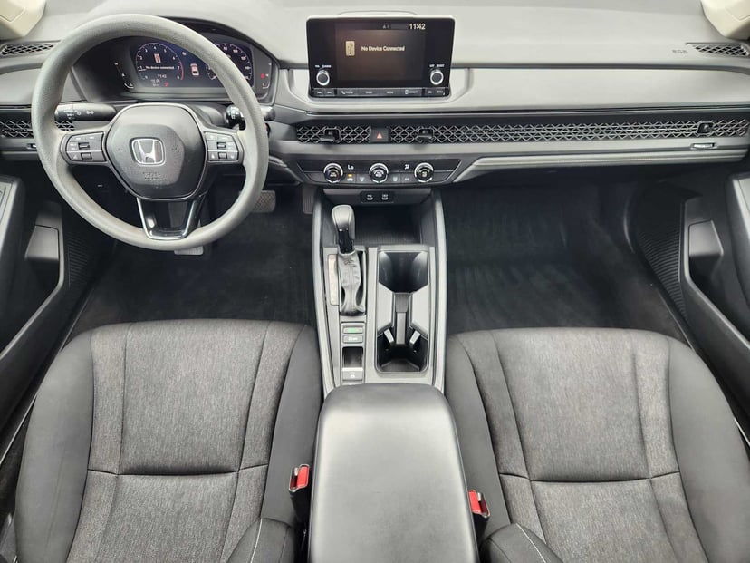 2024 Honda Accord - Image 25