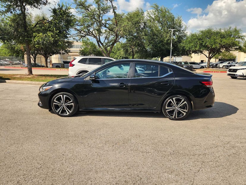 2021 Nissan Sentra - Image 3