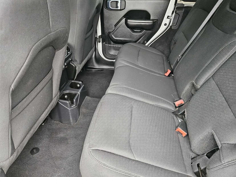 2021 Jeep Wrangler - Image 27