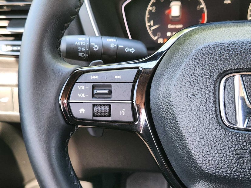 2025 Honda Pilot - Image 24