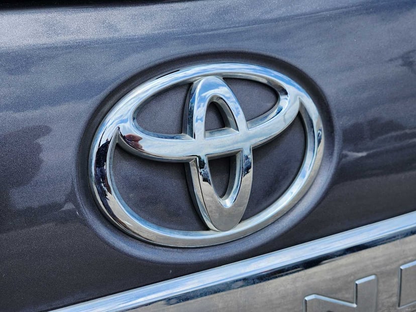 2013 Toyota Highlander - Image 11