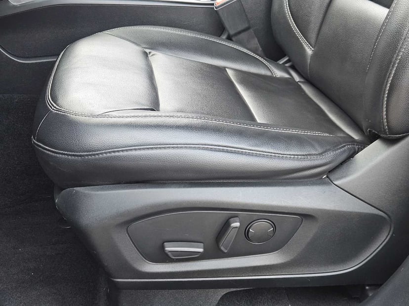 2020 Ford Explorer - Image 23