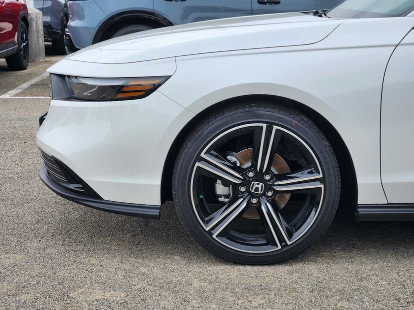 2026 Honda Accord - Image 6