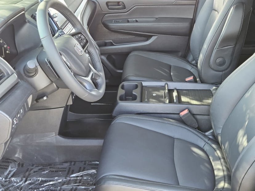 2026 Honda Odyssey - Image 11