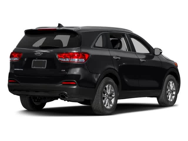 2017 Kia Sorento - Image 4