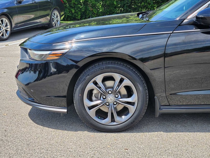 2023 Honda Accord - Image 8