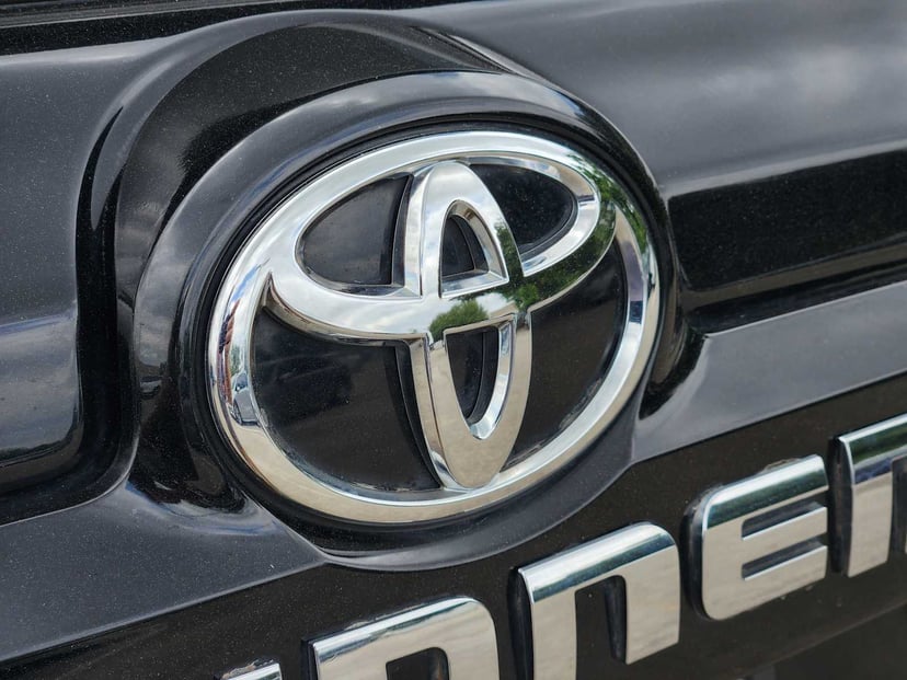 2021 Toyota 4Runner - Image 11