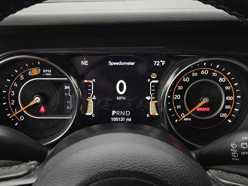 2021 Jeep Wrangler - Image 15