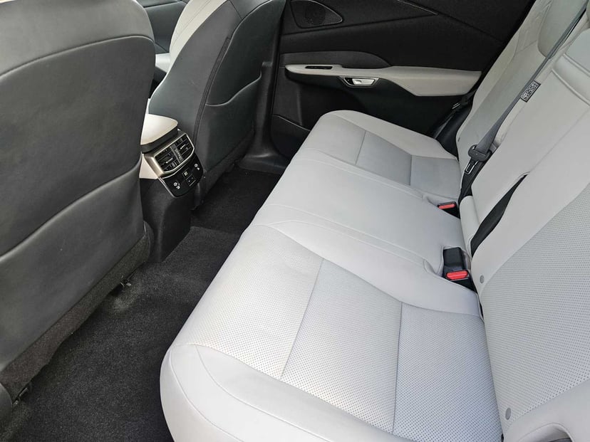 2023 LEXUS RX 350 - Image 29