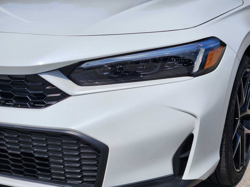 2026 Honda Civic Hybrid - Image 5