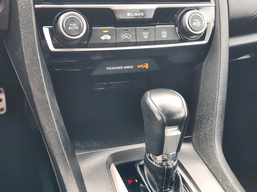 2020 Honda Civic Sedan - Image 18
