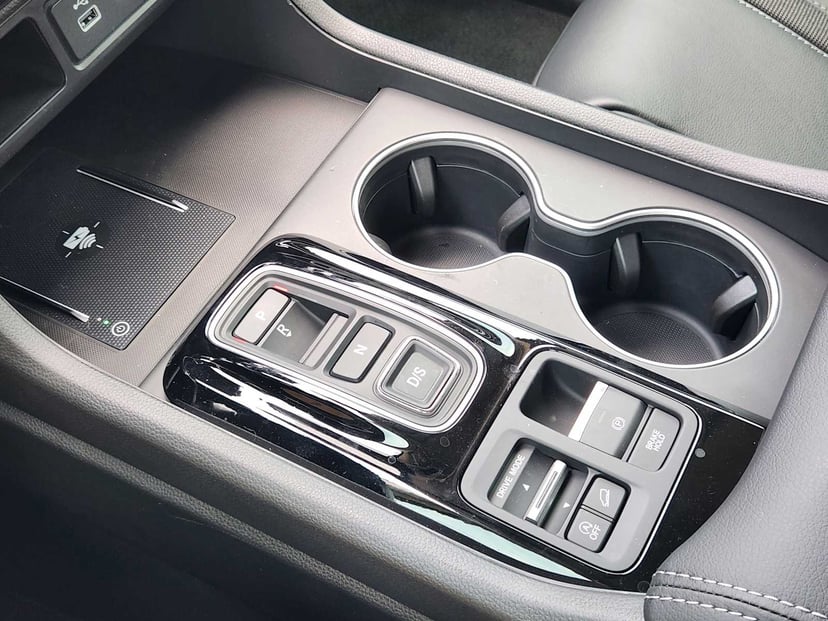 2025 Honda Pilot - Image 16