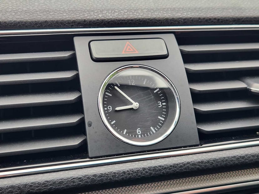 2016 Volkswagen Passat - Image 21
