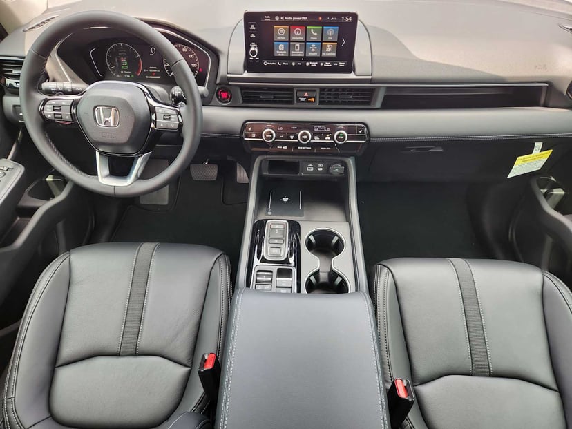 2025 Honda Pilot - Image 21