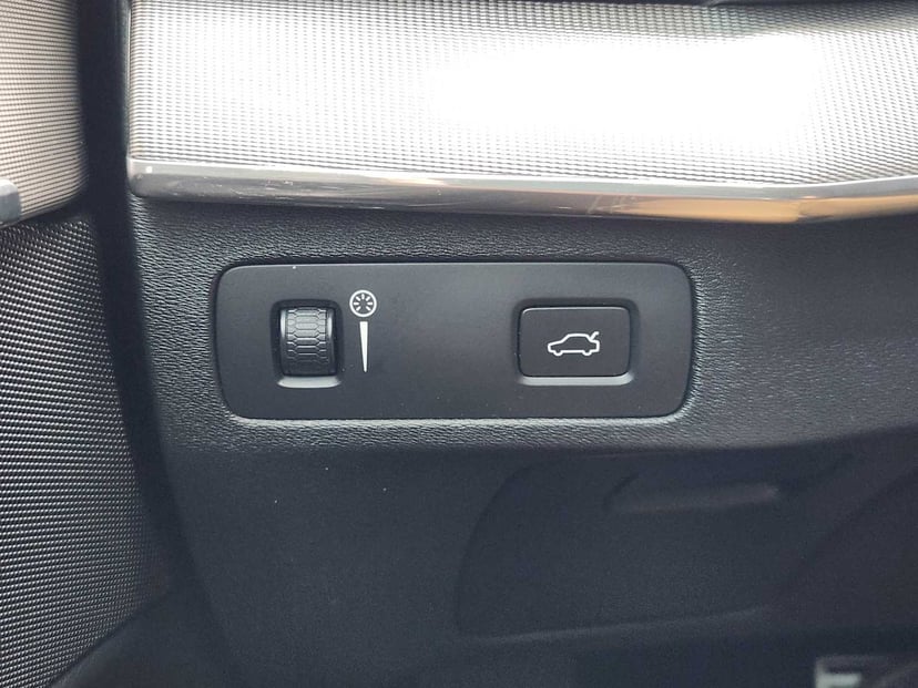 2019 Volvo XC90 - Image 22
