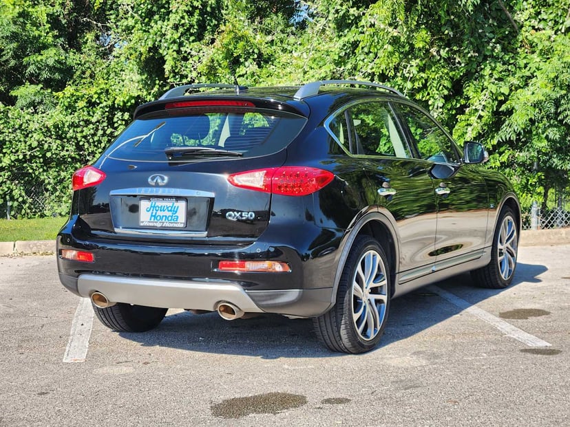 2017 INFINITI QX50 - Image 6