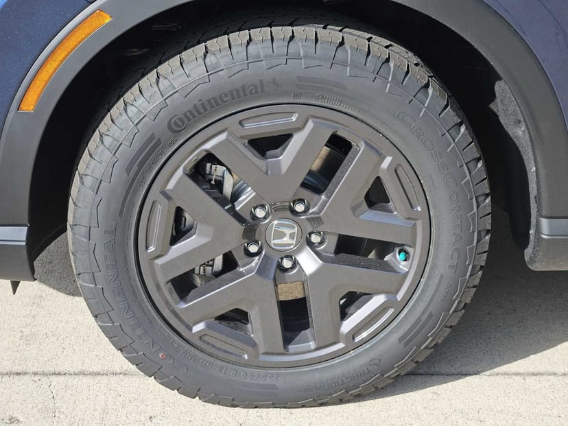 2026 Honda CR-V Hybrid - Image 9