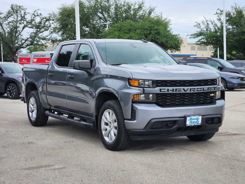 2022 Chevrolet Silverado 1500 LTD - Image 3