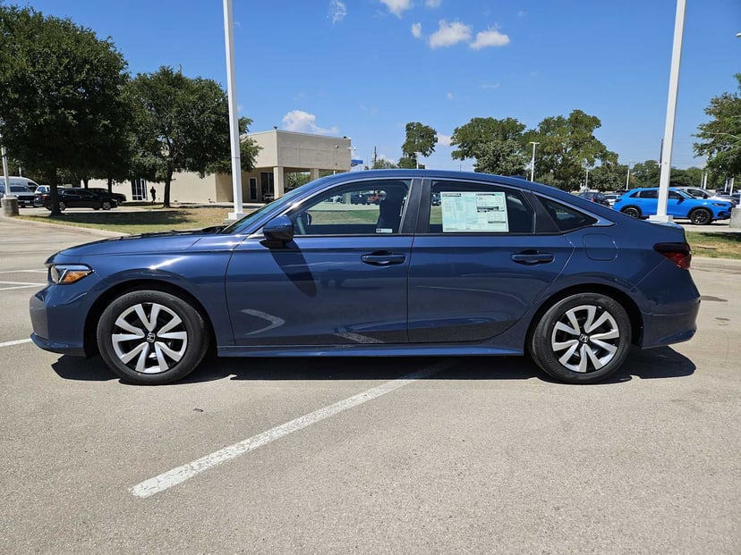 2026 Honda Civic - Image 4