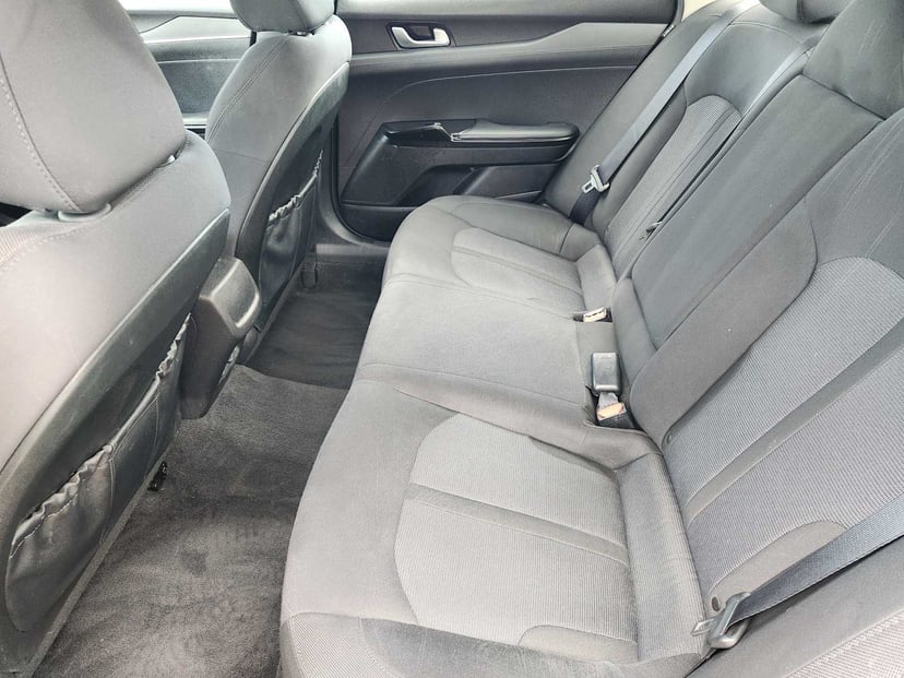 2023 Kia K5 - Image 29