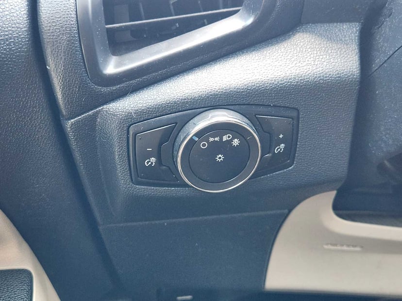 2018 Ford EcoSport - Image 22