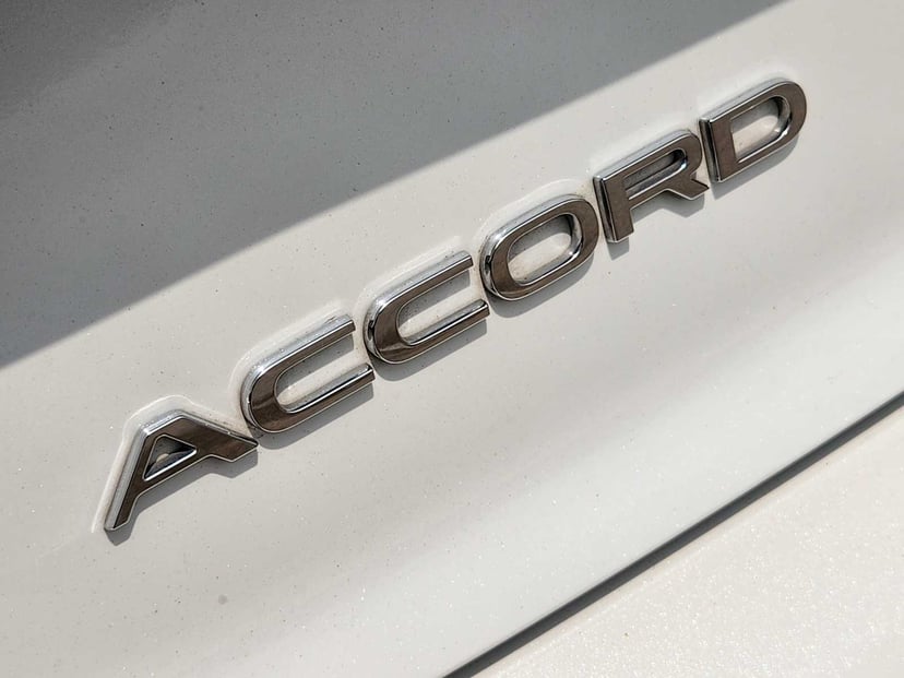 2023 Honda Accord Hybrid - Image 12