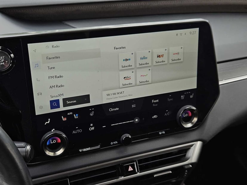 2023 LEXUS RX 350 - Image 17