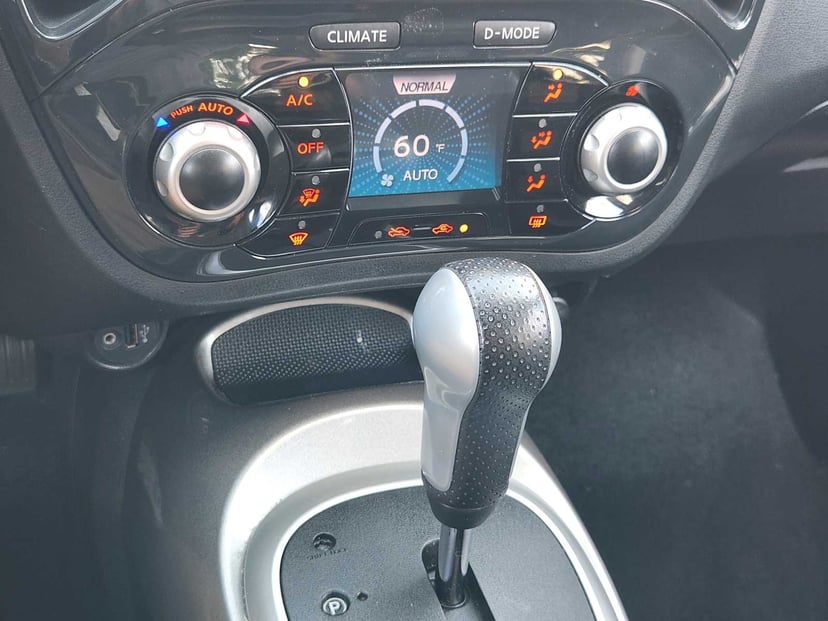 2013 Nissan Juke - Image 19