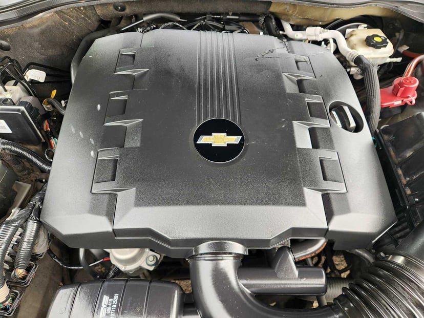 2015 Chevrolet Camaro - Image 28