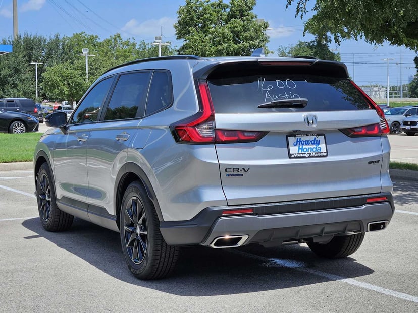 2026 Honda CR-V Hybrid - Image 6