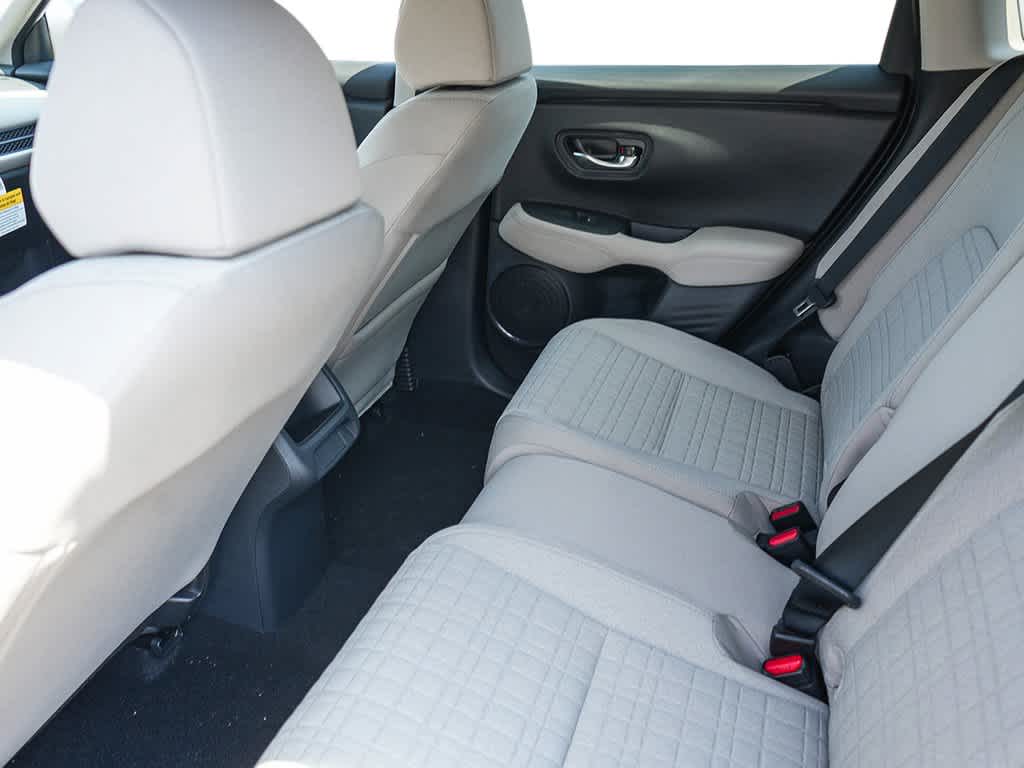 2027 Honda HR-V - Image 20